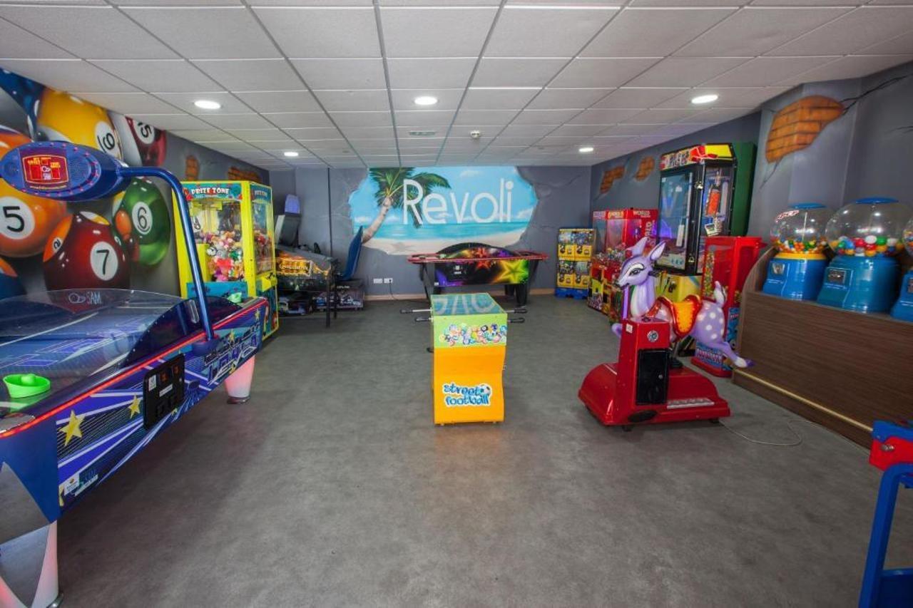 Grupotel Revoli 波多黎各 外观 照片